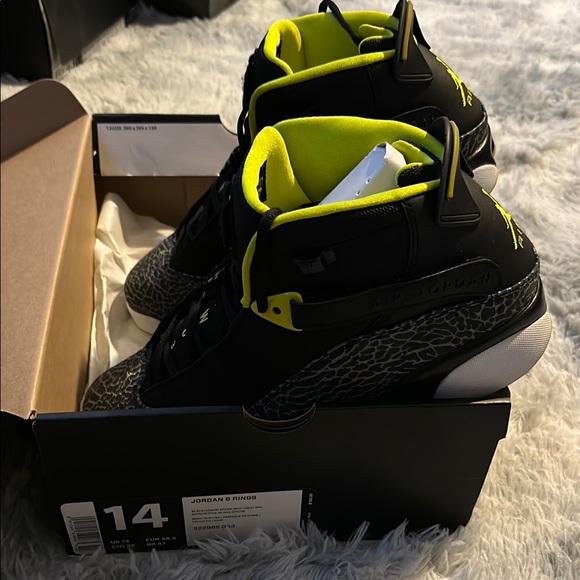 Jordan 6 Rings Black and Gray Sneakers - Picture 5 of 11